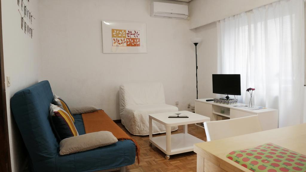 Apartamentos Callecultura Madrid Bagian luar foto