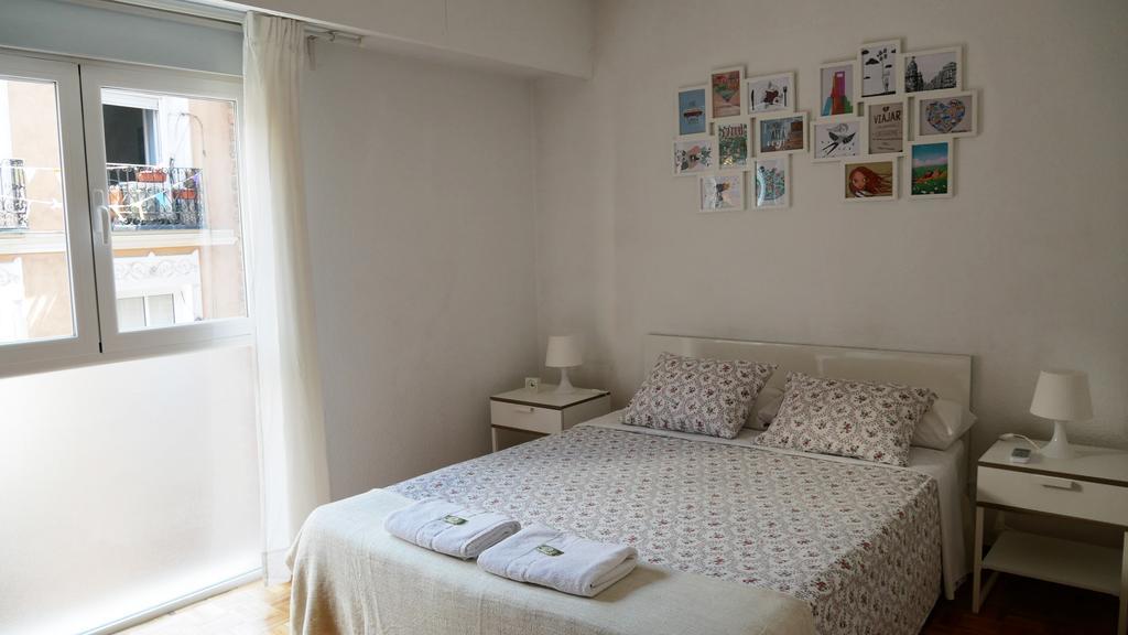 Apartamentos Callecultura Madrid Bagian luar foto