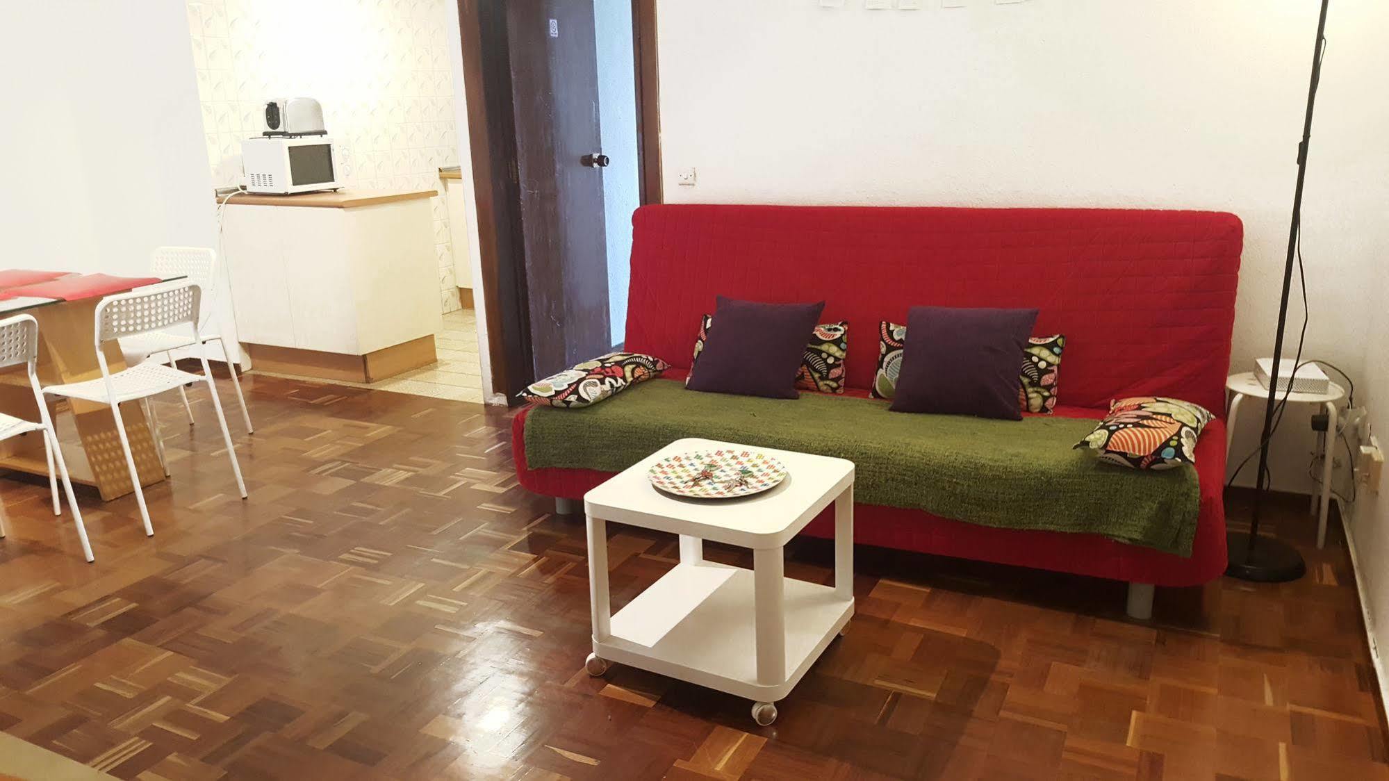 Apartamentos Callecultura Madrid Bagian luar foto