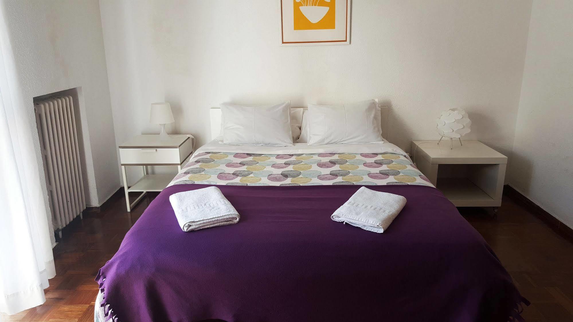 Apartamentos Callecultura Madrid Bagian luar foto