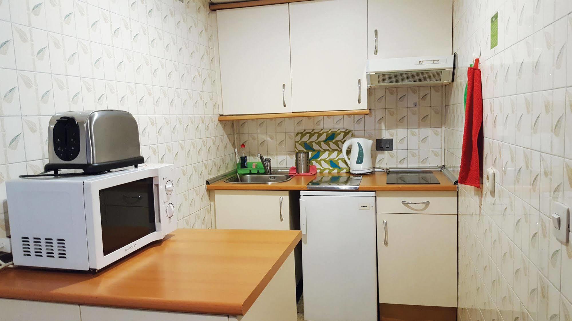 Apartamentos Callecultura Madrid Bagian luar foto