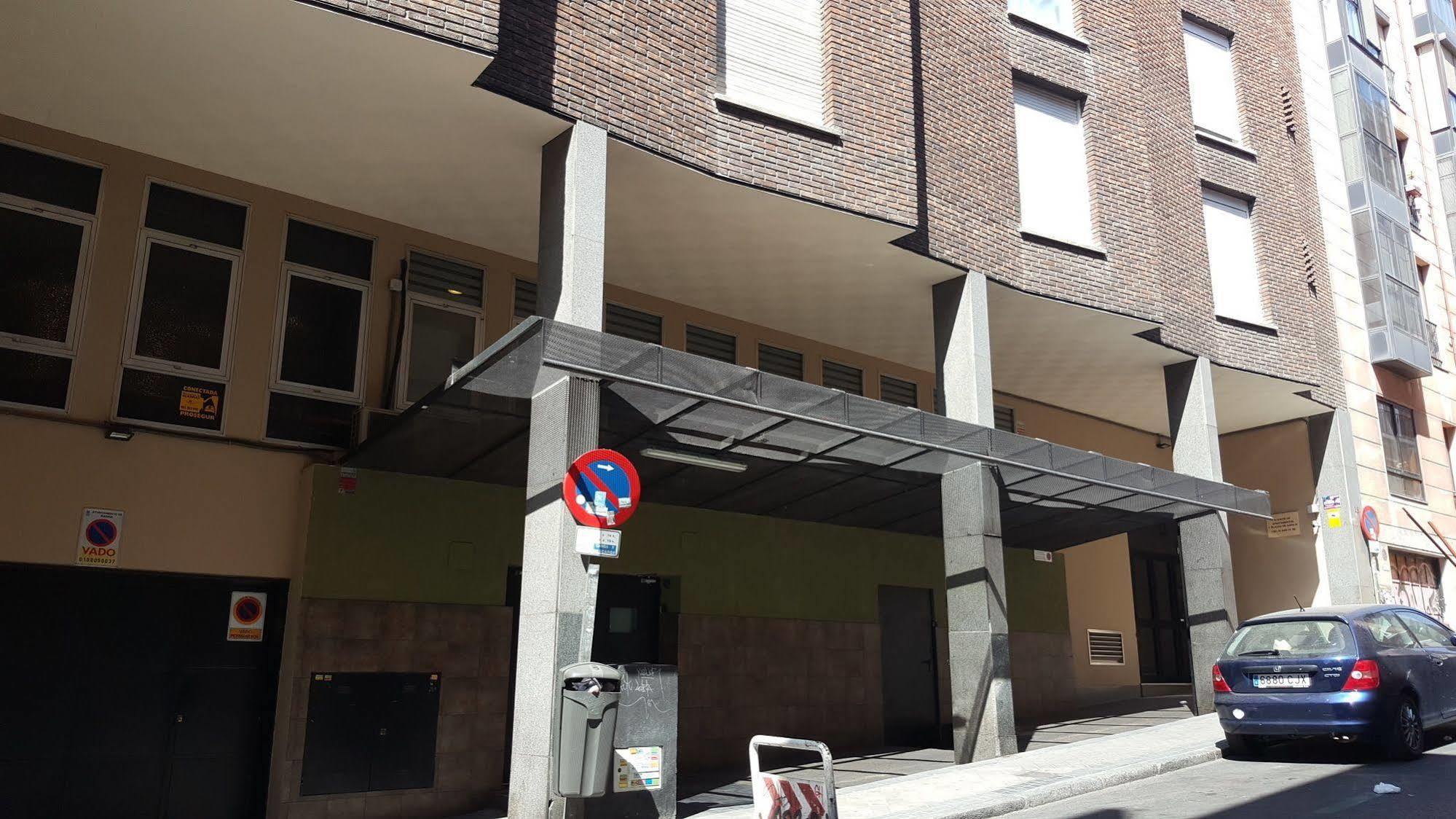 Apartamentos Callecultura Madrid Bagian luar foto